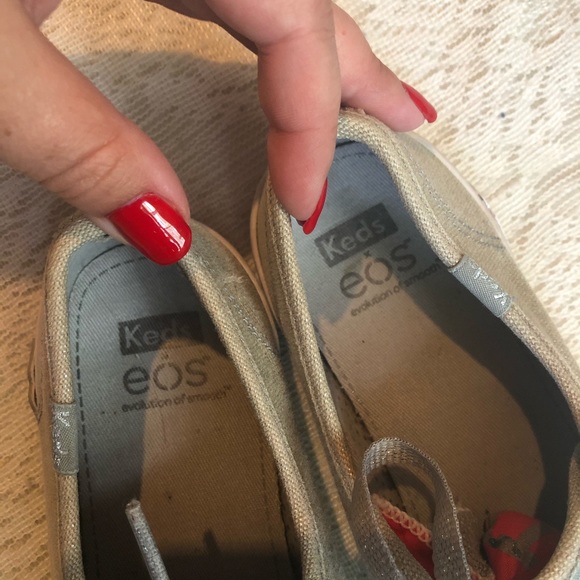 Keds X EOS metallic lace up sneakers - Picture 9 of 10